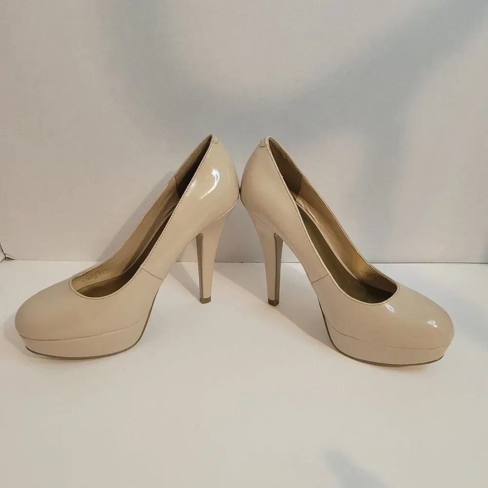Guess Nude Patent Platform Pumps Heels Women’s Size 8M Stiletto Shoes